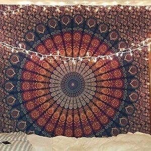 tapestry room decor!